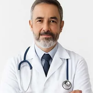 Dr. César Lázaro
